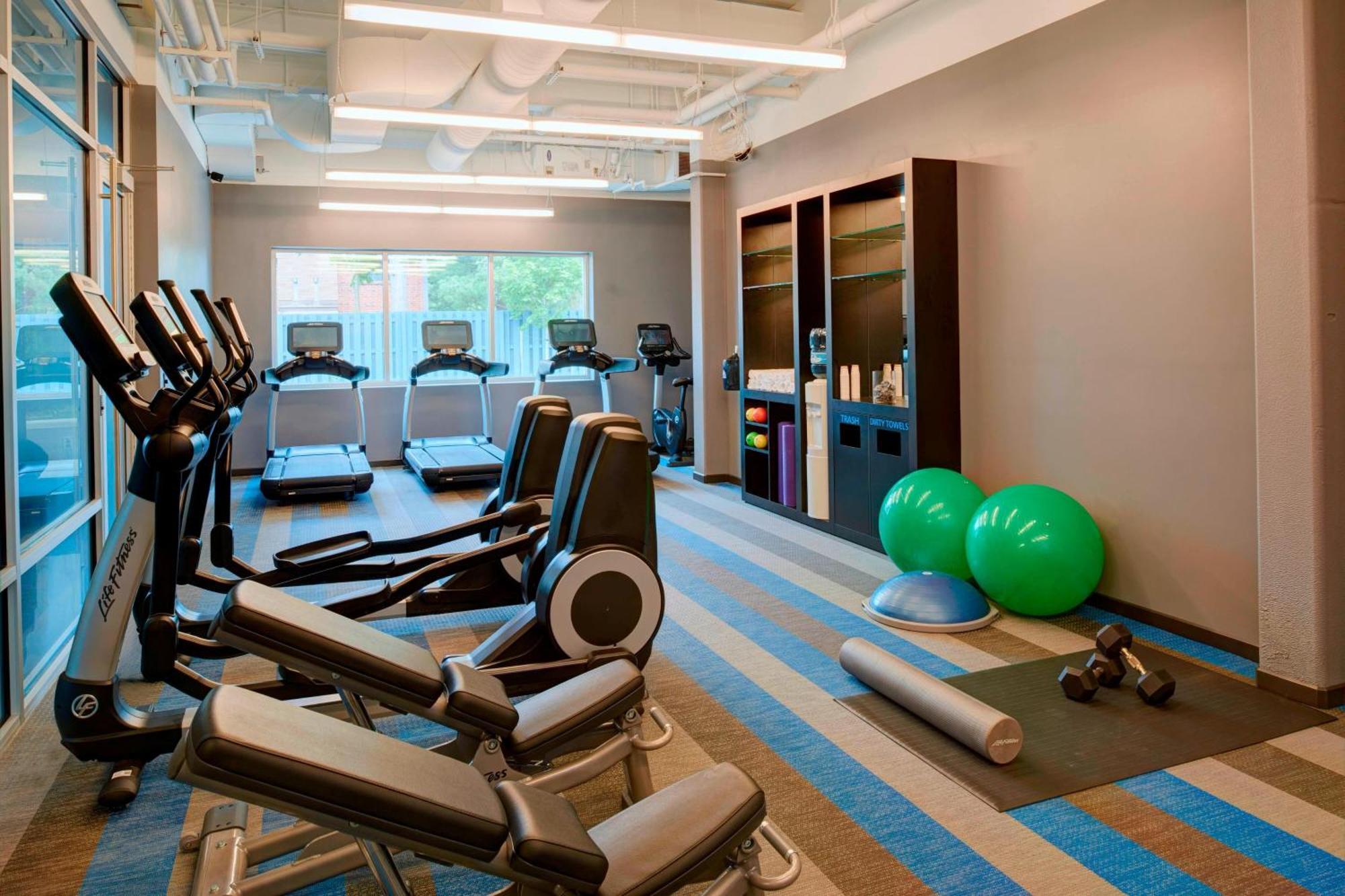 Aloft Columbus Westerville Bagian luar foto